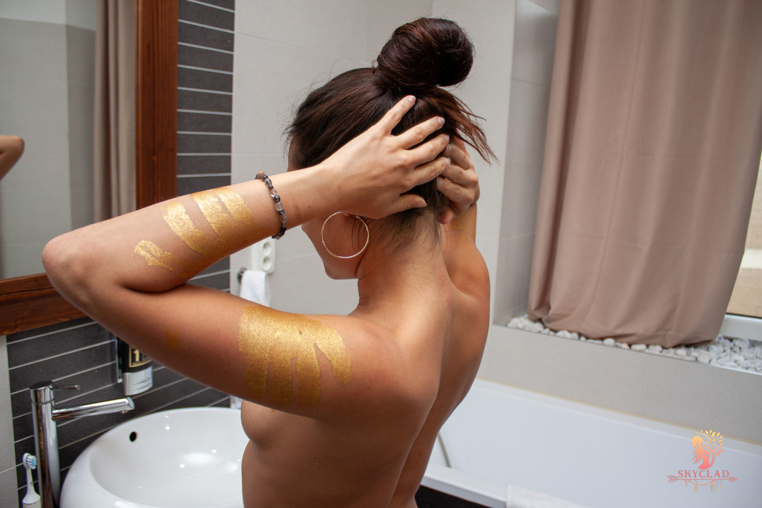 Gold BTS-03